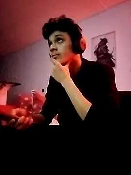 Karmicpleasures  online show from 11/17/25, 04:35