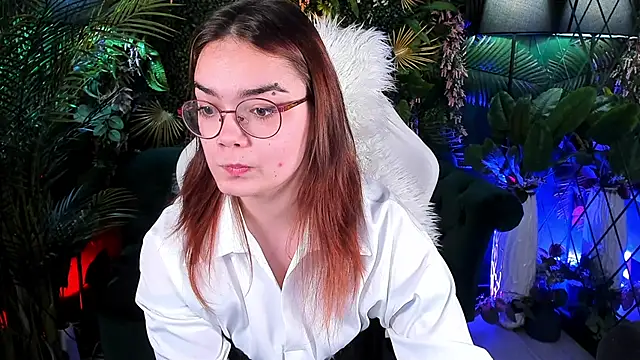 Lily  Evans online show from 11/13/25, 07:40