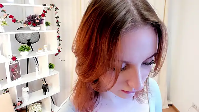 OpheliaSalotti online show from 11/08/25, 07:41