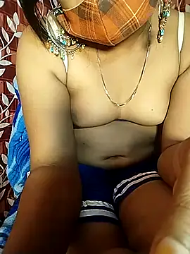 Snapshot of neha_singhh143 chatting on 11/21/25, 05:33 neha singhh143 online show from 11/21/25, 05:33