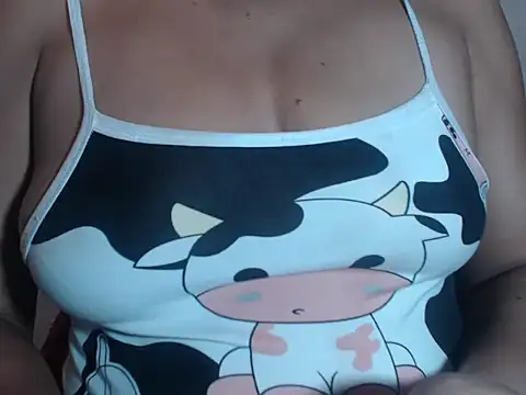 urnipples online show from 11/19/25, 01:49