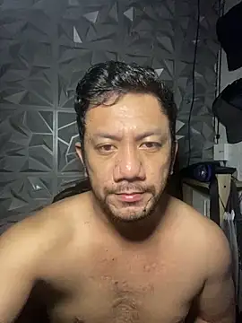 Snapshot of Poyslams chatting on 11/08/25, 01:33 Poyslams online show from 11/08/25, 01:33