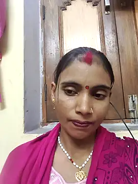 Snapshot of manishakapoor chatting on 11/08/25, 01:44 manishakapoor online show from 11/08/25, 01:44