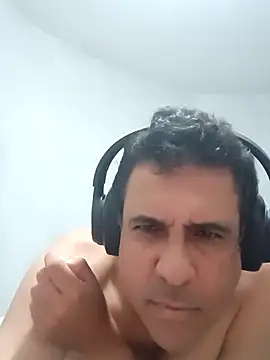 Lupercinio online show from 11/19/25, 12:21