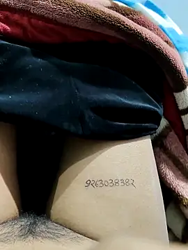 Snapshot of ankitakum8789 chatting on 11/12/25, 08:30 ankitakum8789 online show from 11/12/25, 08:30