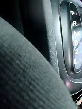 ggreatinbeDD68 online show from 11/09/25, 12:31