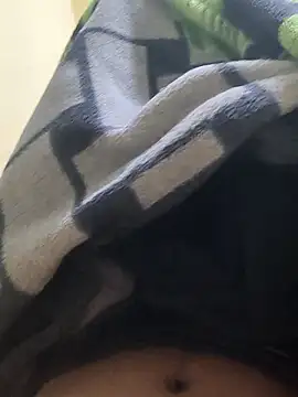 Im play-boy01 online show from 11/08/25, 09:13