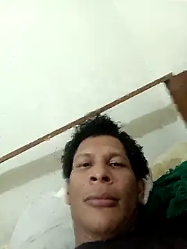 Lirio1991 online show from 11/17/25, 01:44