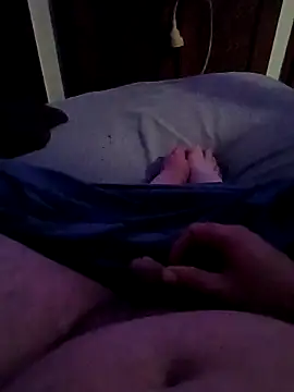 Snapshot of lokiyo20 chatting on 11/14/25, 02:54 lokiyo20 online show from 11/14/25, 02:54