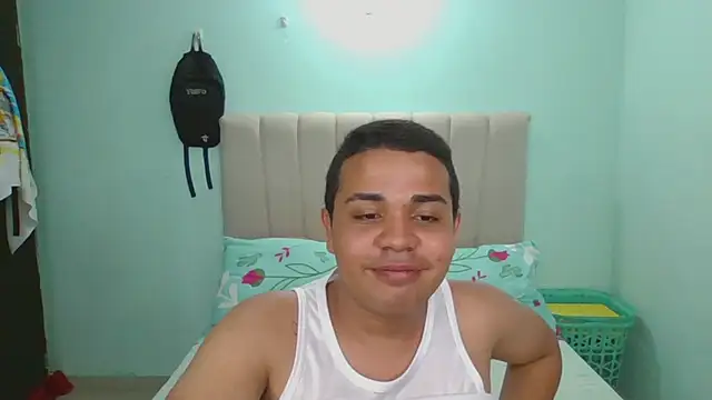 hot boyy11 online show from 11/11/25, 05:29