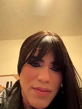 rikiisaac5 online show from 11/10/25, 01:48