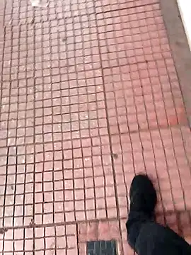 Unknown18cmxh online show from 12/03/25, 09:29