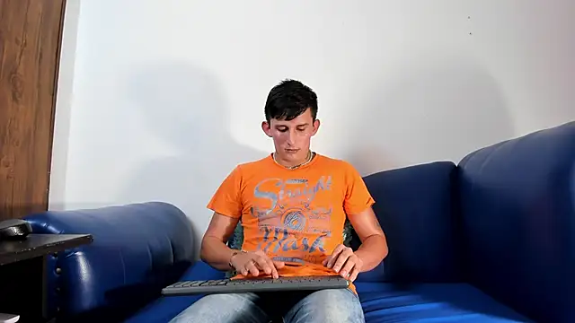 Snapshot of AnalBlaze_ chatting on 11/11/25, 09:37 AnalBlaze online show from 11/11/25, 09:37