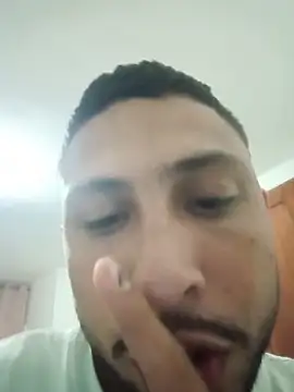 MAX Jhonnson online show from 11/17/25, 04:18