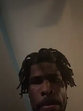 Snapshot of wearefreaks08 chatting on 11/11/25, 06:57 wearefreaks08 online show from 11/11/25, 06:57