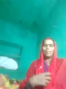 Snapshot of Neetujk chatting on 11/12/25, 03:01 Neetujk online show from 11/12/25, 03:01