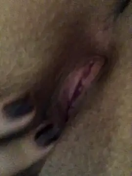  - - -sthefany - - - online show from 11/13/25, 05:23