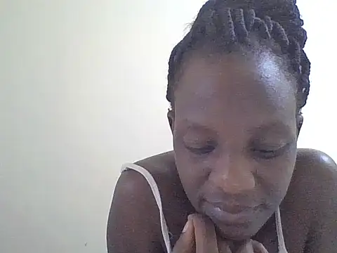 Pers Ona online show from 11/28/25, 10:51