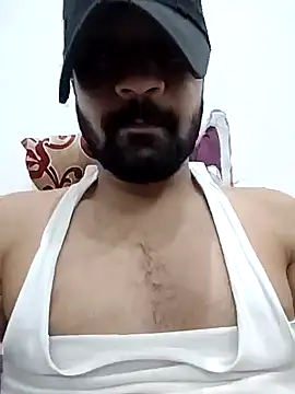 Snapshot of sexyarsh000 chatting on 11/12/25, 06:19 sexyarsh000 online show from 11/12/25, 06:19