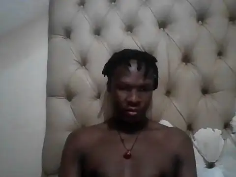 Snapshot of Tyrod30 chatting on 11/16/25, 07:03 Tyrod30 online show from 11/16/25, 07:03