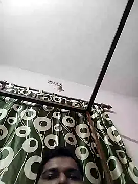 Snapshot of arobeshi chatting on 11/16/25, 07:08 arobeshi online show from 11/16/25, 07:08