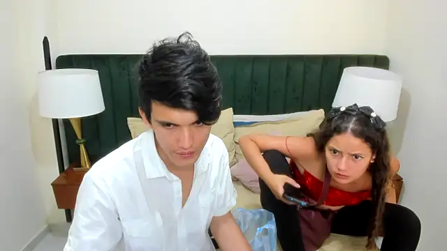 Snapshot of blakeandallice chatting on 11/26/25, 06:53 blakeandallice online show from 11/26/25, 06:53