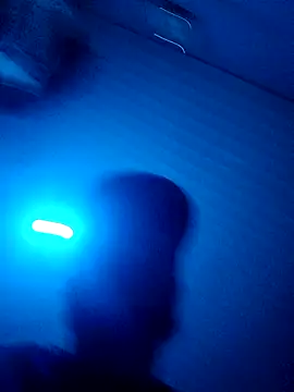 hotguy71000 online show from 11/21/25, 07:56