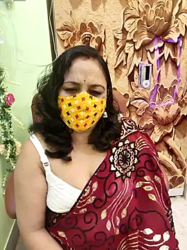 Hena bhabi online show from 11/18/25, 07:57