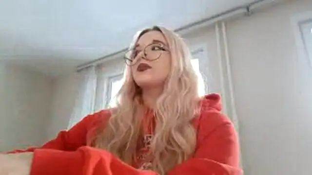 Snapshot of ArletteHals chatting on 11/24/25, 09:09 ArletteHals online show from 11/24/25, 09:09