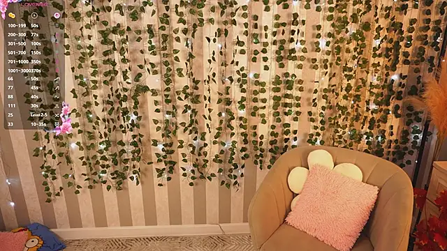 cheeky cherry  online show from 11/12/25, 05:02