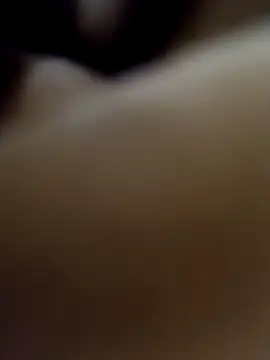 Snapshot of roma-001 chatting on 11/13/25, 04:39 roma-001 online show from 11/13/25, 04:39