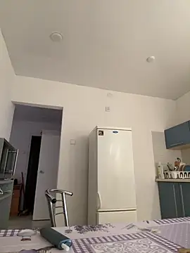 Snapshot of Ruby_y chatting on 11/25/25, 06:41 Ruby y online show from 11/25/25, 06:41