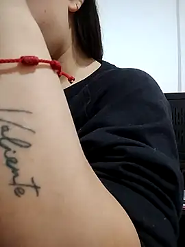 OliviaMartinez2 online show from 11/19/25, 02:22