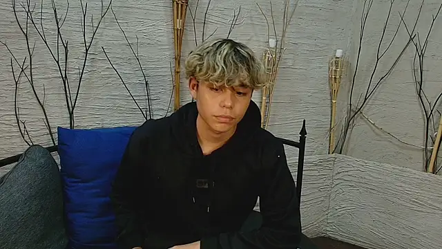 nathan bell online show from 11/17/25, 03:34