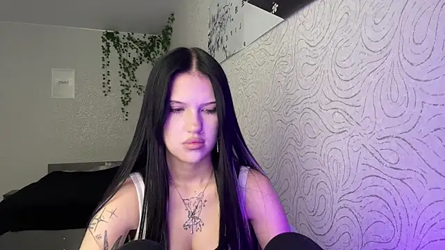 Snapshot of JuliaElse chatting on 11/14/25, 11:09 JuliaElse online show from 11/14/25, 11:09