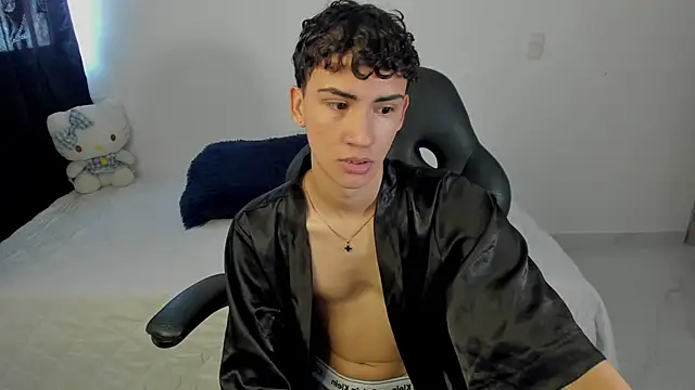 Camiboy666 online show from 11/16/25, 06:24