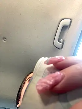 Snapshot of Scarlett_Noire_outdoors chatting on 11/15/25, 07:43 Scarlett Noire outdoors online show from 11/15/25, 07:43