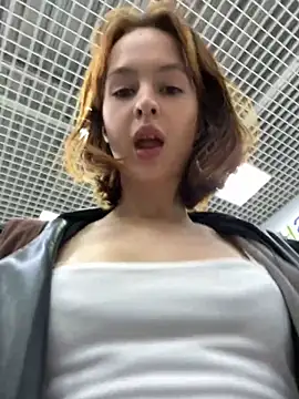 hani obsessed online show from 11/19/25, 11:43