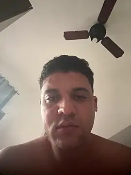 picademel028 online show from 11/14/25, 05:44