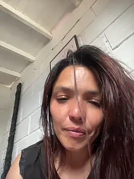 Snapshot of LaraDanverss chatting on 11/16/25, 05:29 LaraDanverss online show from 11/16/25, 05:29