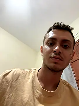 Snapshot of novinita0027 chatting on 11/21/25, 05:50 novinita0027 online show from 11/21/25, 05:50