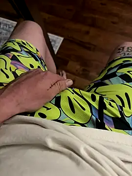 Skaterboy678 online show from 11/15/25, 05:38