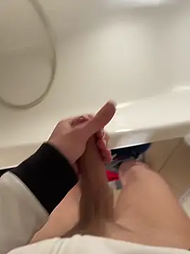 Snapshot of Jungertyp9 chatting on 11/22/25, 10:47 Jungertyp9 online show from 11/22/25, 10:47