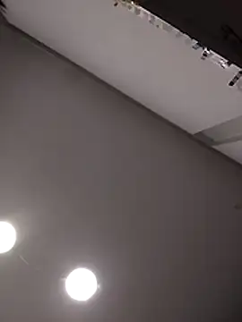 Nknfadina online show from 11/19/25, 11:05