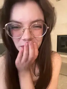 Enigma2007 online show from 11/18/25, 07:57