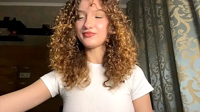 Snapshot of BrocadedEmulsion chatting on 11/17/25, 04:13 BrocadedEmulsion online show from 11/17/25, 04:13