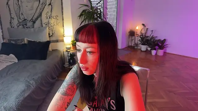Snapshot of inked_witch chatting on 09/08/25, 03:00 inked witch online show from 09/08/25, 03:00