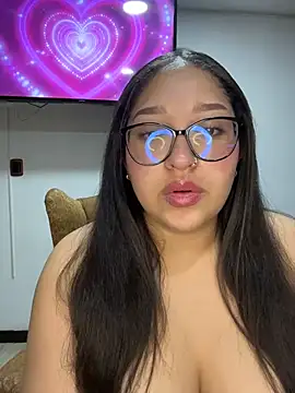 Whitneyy online show from 11/18/25, 03:01