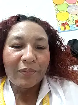 Snapshot of Rous2704 chatting on 11/18/25, 07:40 Rous2704 online show from 11/18/25, 07:40