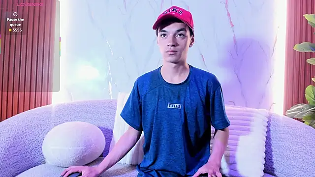 krisstormvg online show from 11/18/25, 08:13